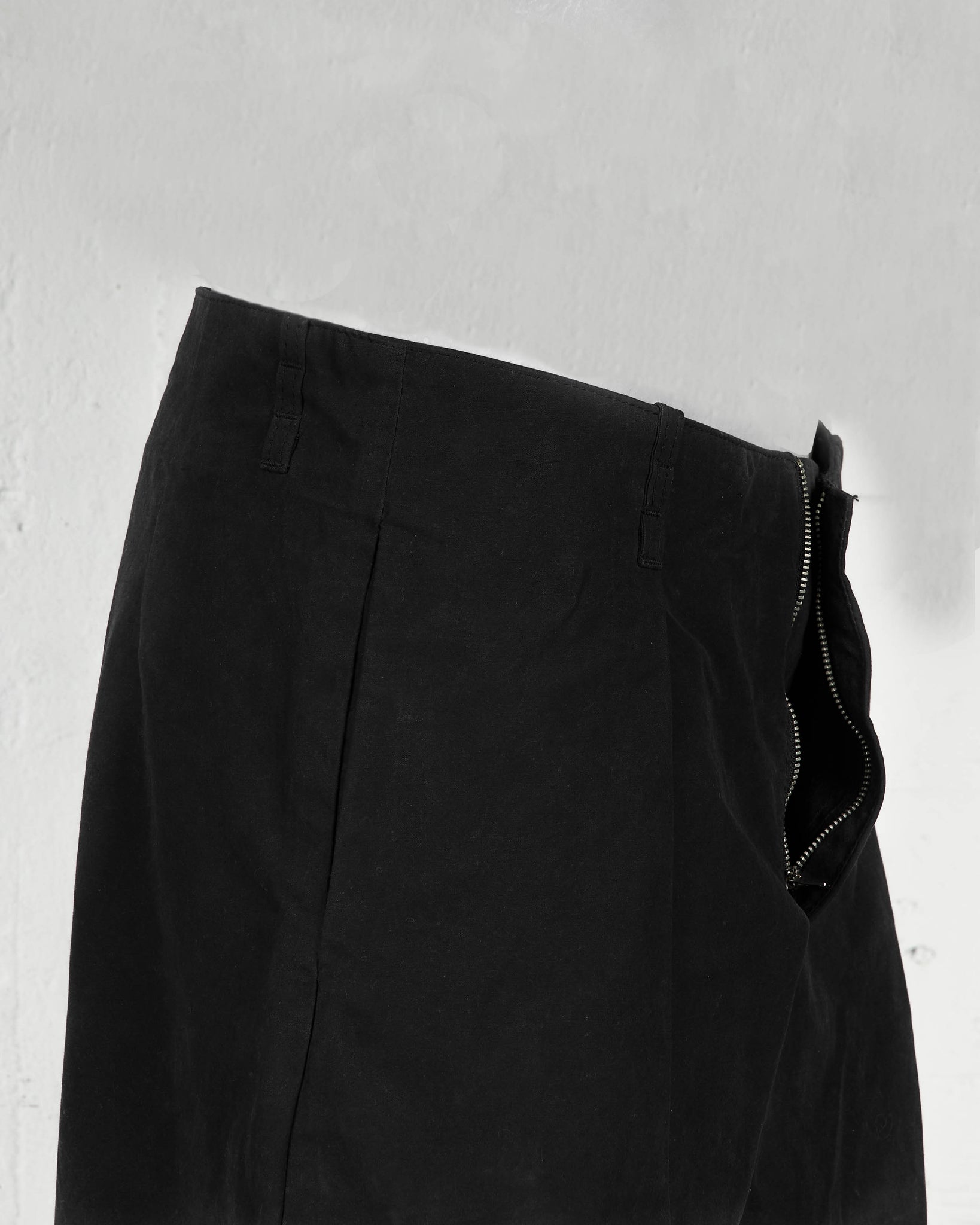 Jaron Baker Legacy Black Pant Flat Lay Unzipped Detail